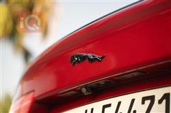 جاكوار XE